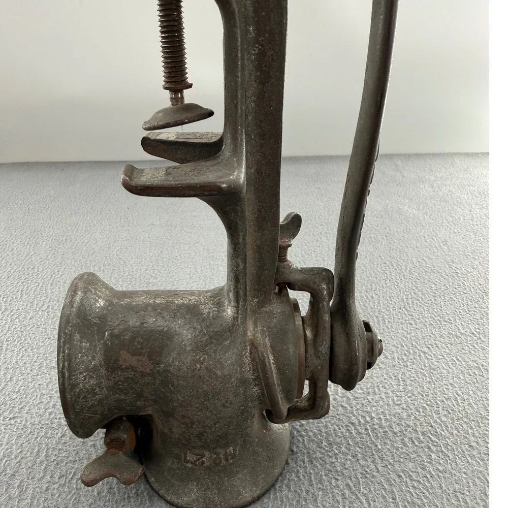 Antique Steinfeld No 21 Cast Iron Meat Grinder 1904 Pat. Wood Handle Farmhouse